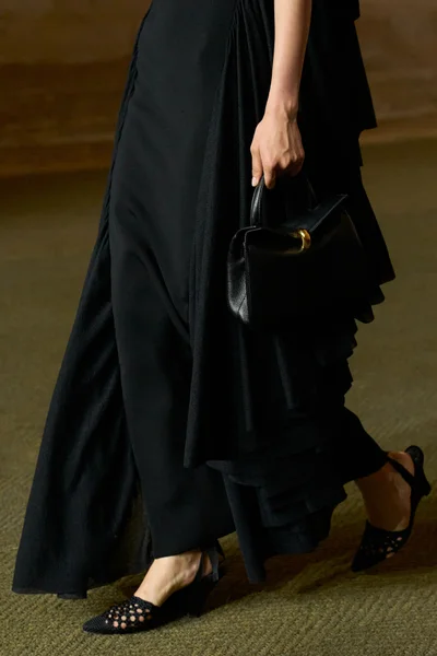 Look 15